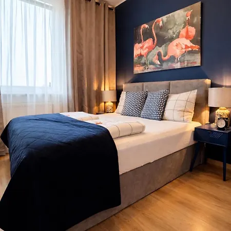 Modern 2-room With Large Balcony & Private Parking 아파트 그단스크