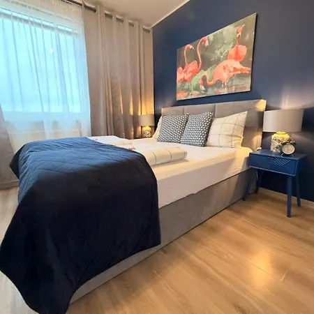 아파트 Modern 2-room With Large Balcony & Private Parking 그단스크