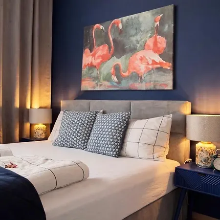 Modern 2-Room Apartment With Large Balcony & Private Parking 公寓 格但斯克