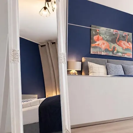 아파트 Modern 2-room With Large Balcony & Private Parking 그단스크