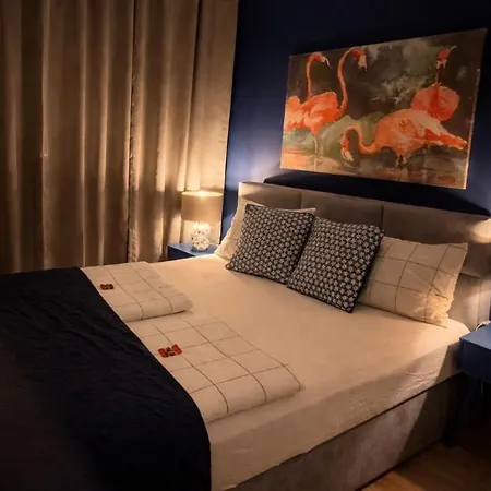 Modern 2-Room Apartment With Large Balcony & Private Parking 格但斯克