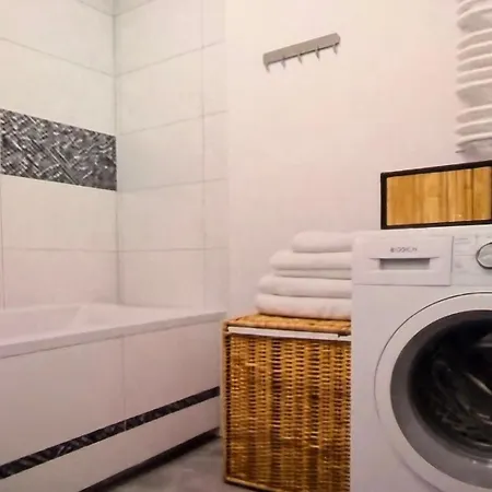 Modern 2-room With Large Balcony & Private Parking *