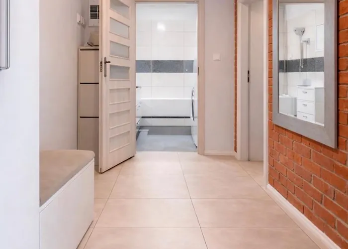 公寓 Modern 2-Room Apartment With Large Balcony & Private Parking 格但斯克